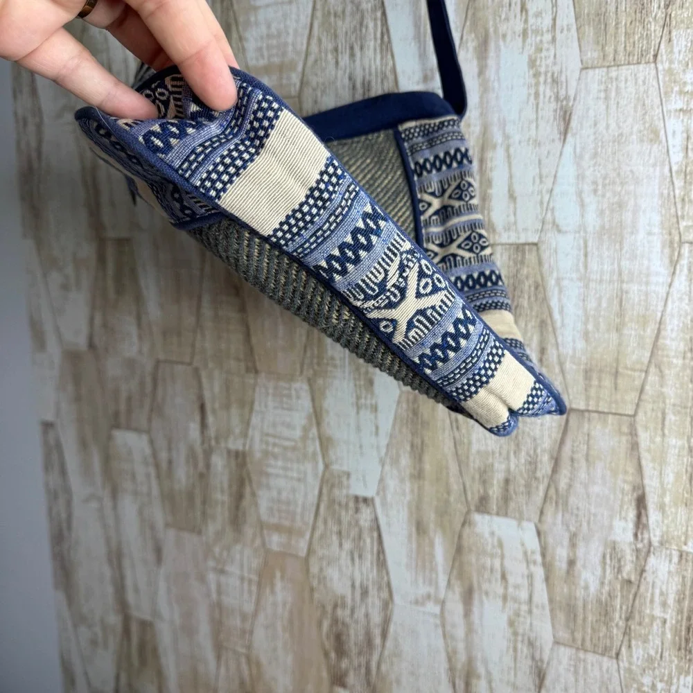Vintage Catori Boho Embroidered Crossbody Bag Blue Tan Beaded‎ Charm